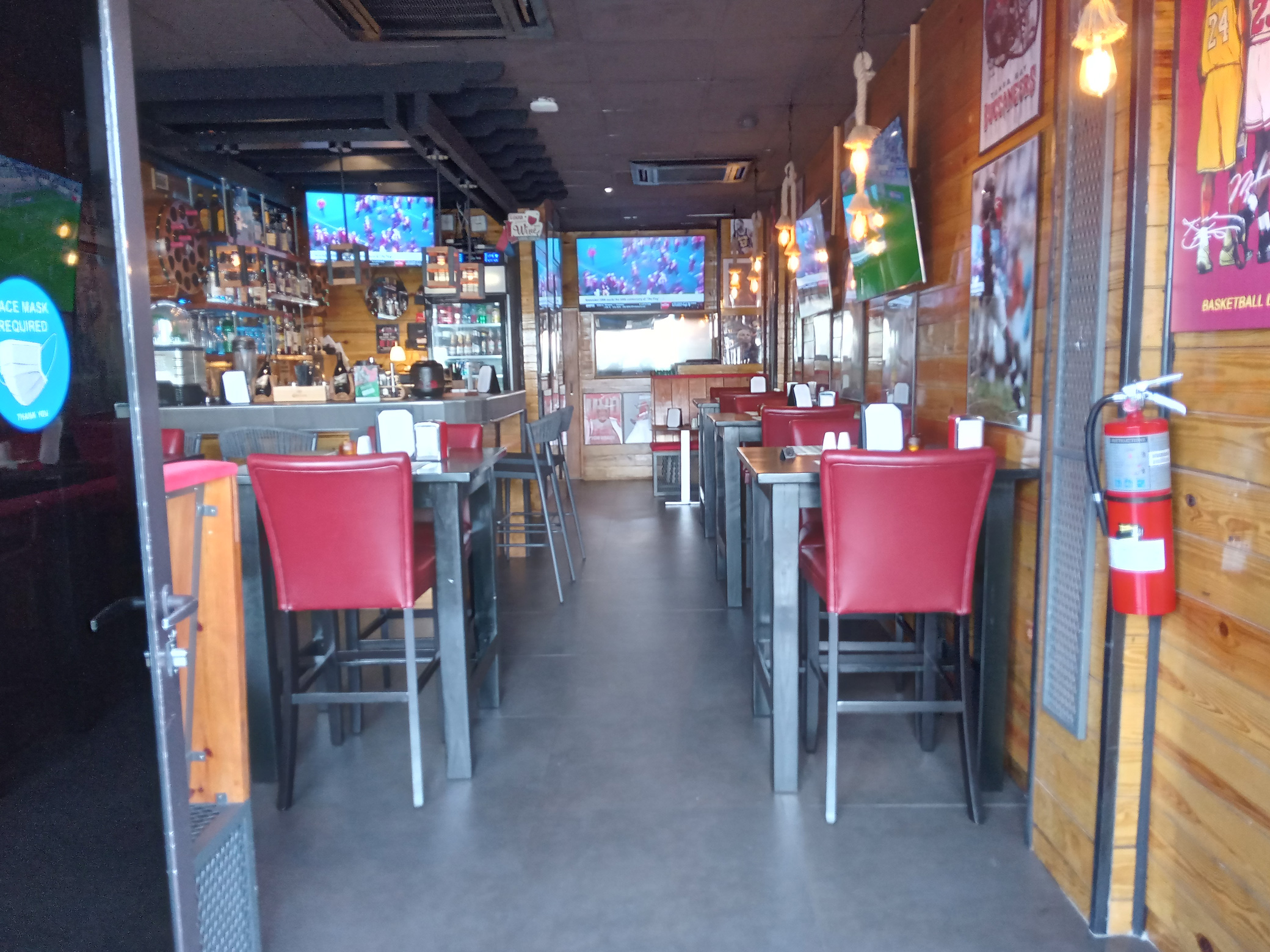 Sports Bar business for sale with license